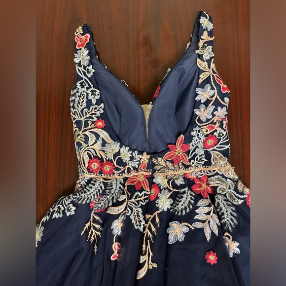 Elle Wilde short prom formal beaded appliqué navy dress size 2 - Picture 4 of 7